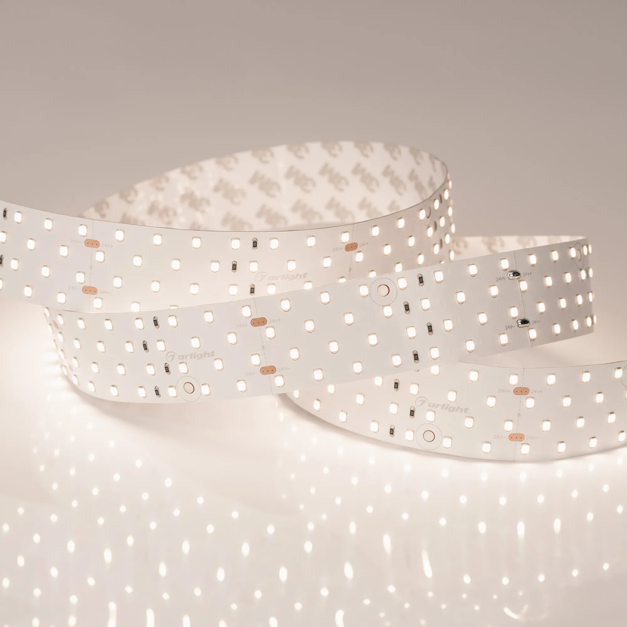Лента светодиодная RT 2-2500 24V Warm3500 4x2 (2835, 700 LED, CRI98) (Arlight, 30 Вт/м, IP20)